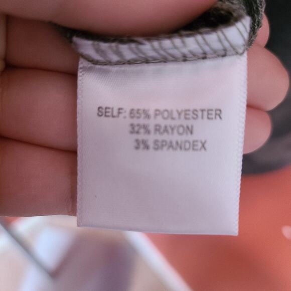 June and Delaney Long Sleeve Top Camo Print - Picture 6 of 6